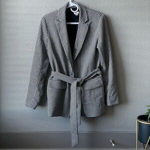 Women's Black and White Houndstooth Blazer Jacket